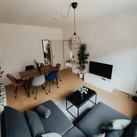 Attraktive 3-zimmerwohnung - Zentrum & Naehe Bahnhof Appartamento Würzburg